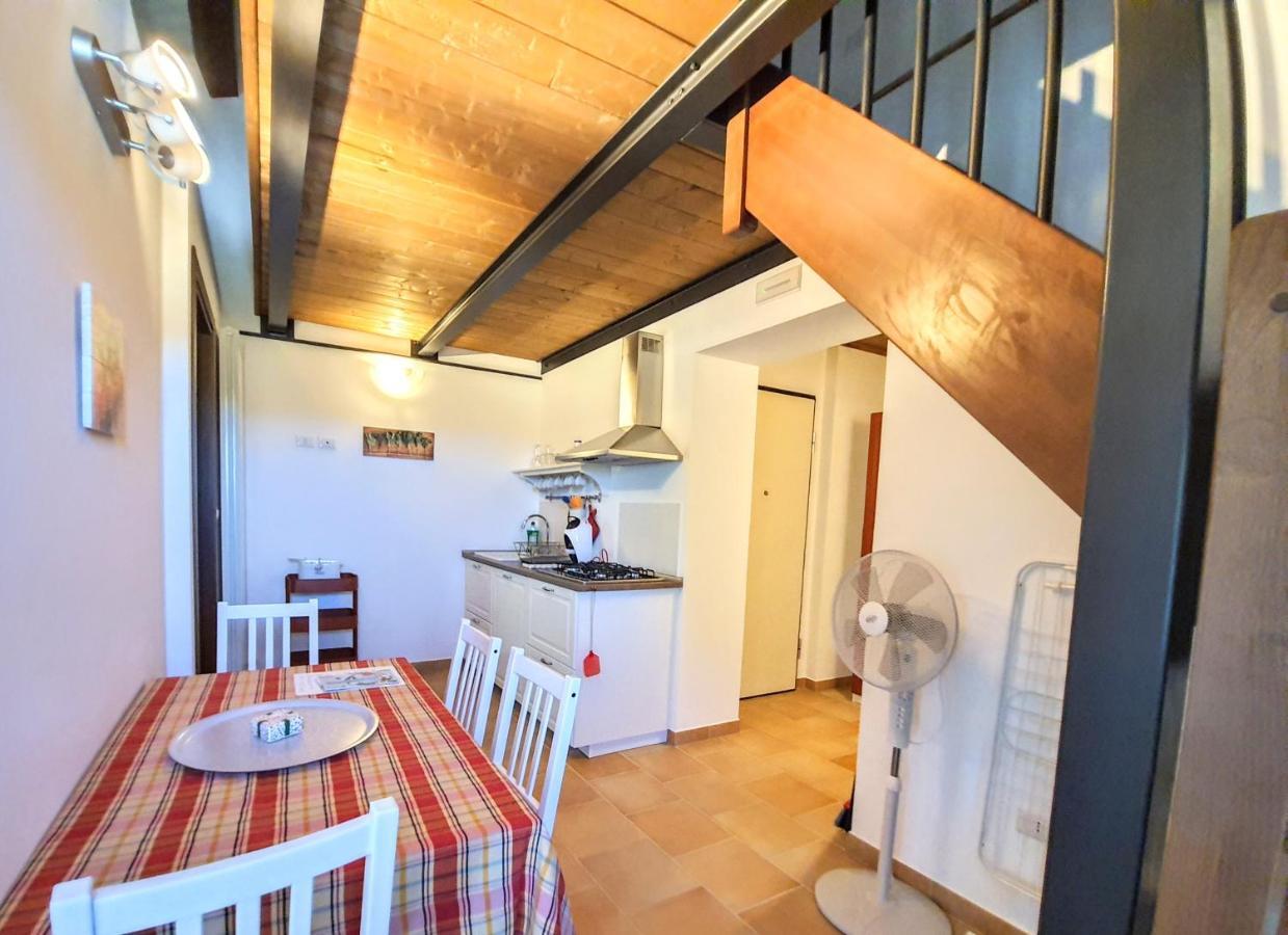 Agriturismo Rosa Antica Monte San Vito Bagian luar foto