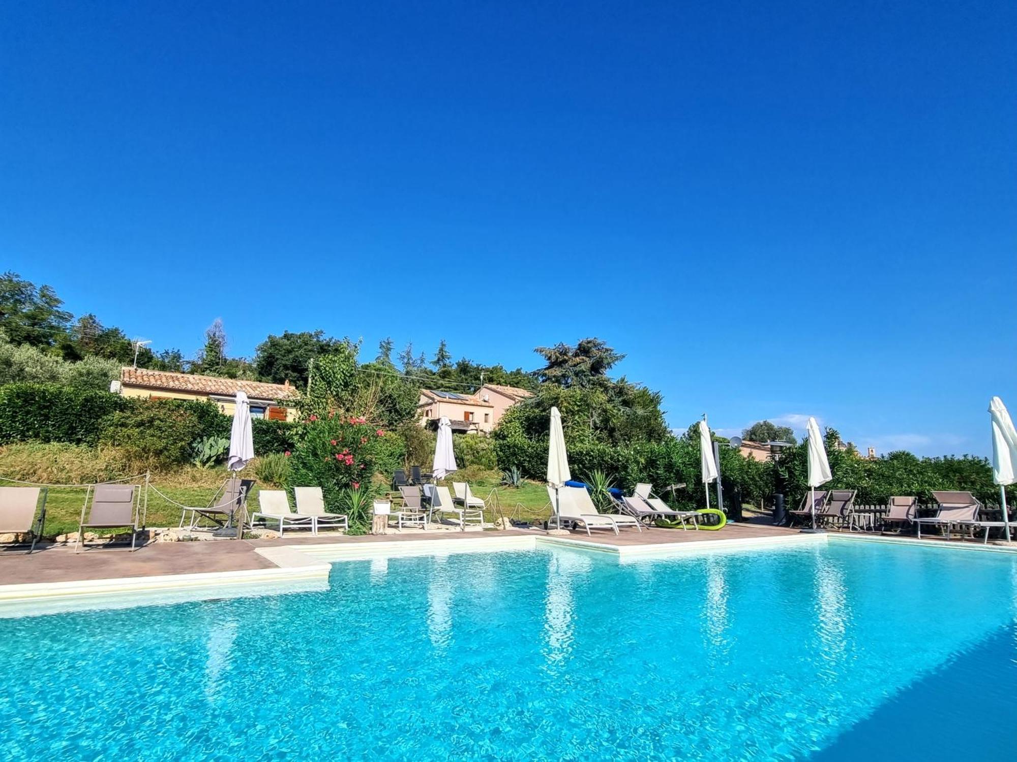Agriturismo Rosa Antica Monte San Vito Bagian luar foto