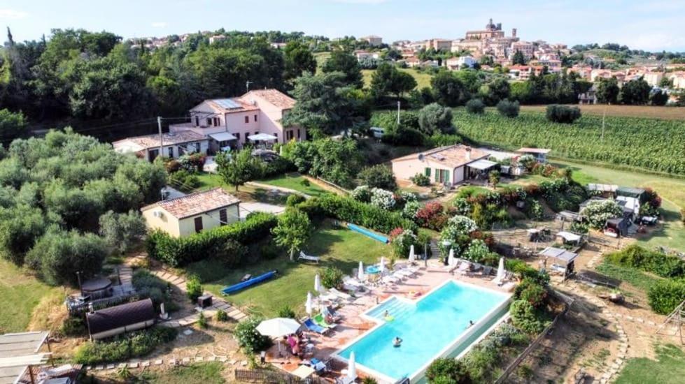 Agriturismo Rosa Antica Monte San Vito Bagian luar foto