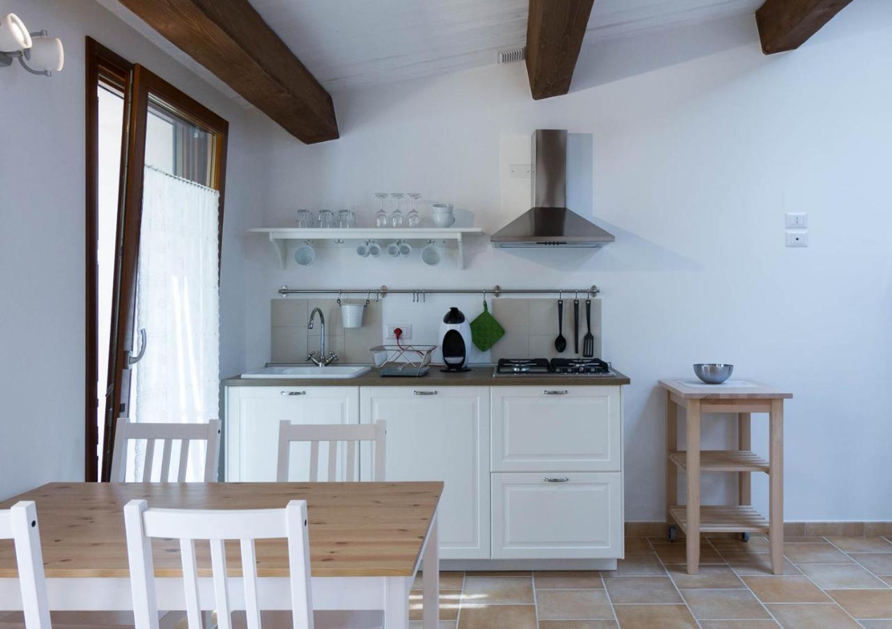 Agriturismo Rosa Antica Monte San Vito Bagian luar foto