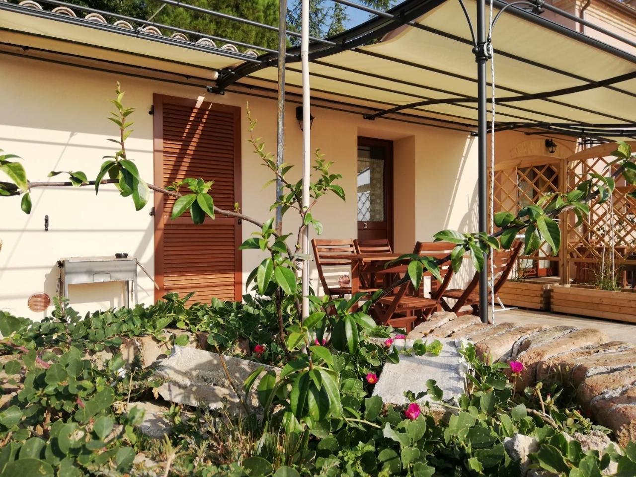 Agriturismo Rosa Antica Monte San Vito Bagian luar foto